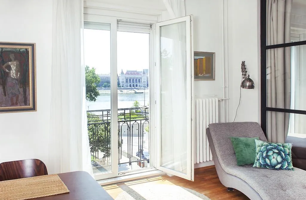 Riverside Panorama Apartment Budapeşte Macaristan